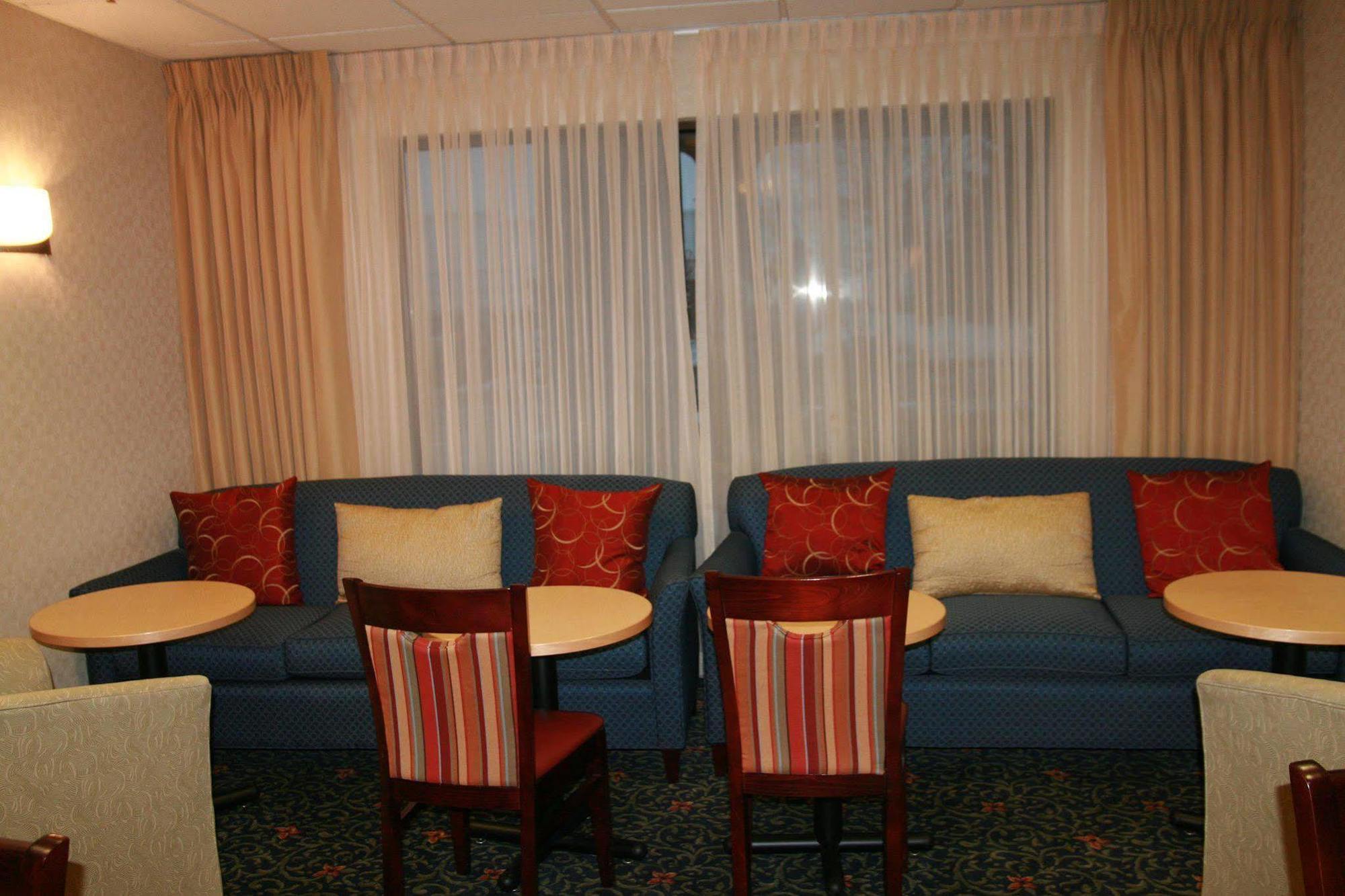 Hampton Inn Chicago Elgin/I-90 Restaurant foto