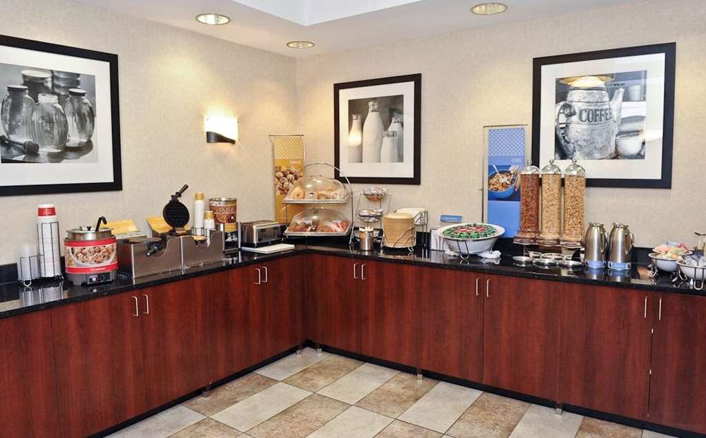 Hampton Inn Chicago Elgin/I-90 Restaurant foto